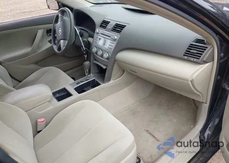 2009 Toyota Camry Le z USA, uszkodzony, nr VIN 4T1BE46KX9U396224